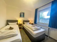 Fewo 1 in ruhigem Haus Hotels in Tinnum