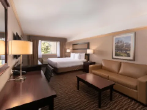 Prestige Radium Hot Springs Resort, BW Premier Collection Hotels in Radium Hot Springs