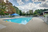 Golf, Hike & Swim: Gem < 1 Mi to Sugarbush Resort - Swimmingpools