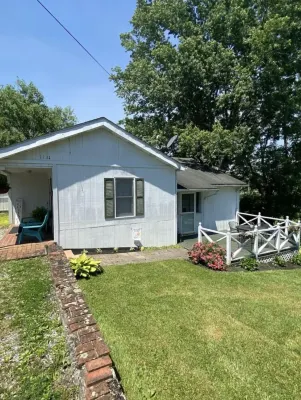 Welcoming 2-bedroom cottage in the heart of New River Gorge National Park