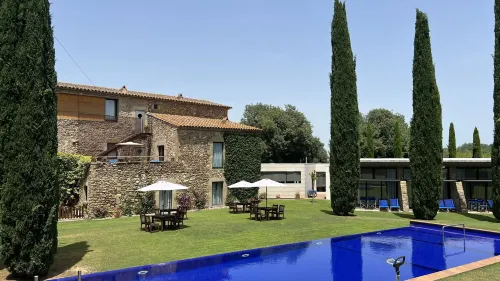 Arcs de Monells - Adults Only