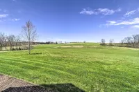 Spacious McArthur Home Private Hot Tub and Pond! - 3-Star