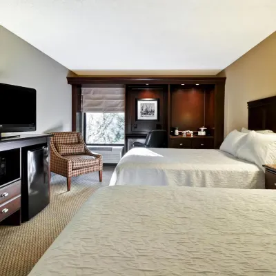 Hampton Inn Charleston/Mt. Pleasant-Patriots Point Hotels near Cold War Submarine Memorial