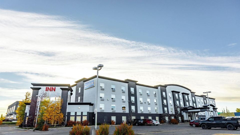Service Plus Inns and Suites Calgary