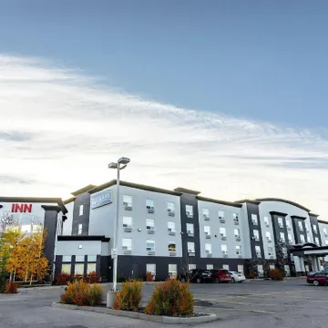 Service Plus Inns and Suites Calgary Hotels near Shawnessy C Train
