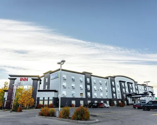 Service Plus Inns and Suites Calgary Hotels near Laser Quest - Calgary