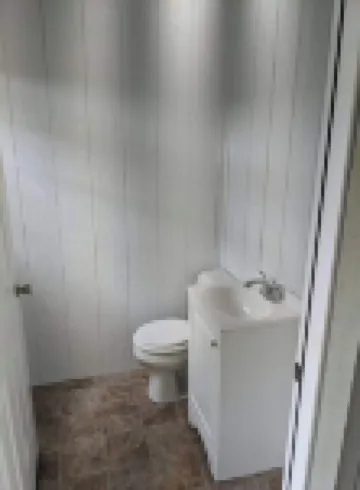 The "40 Steps" Cabin Tiny house