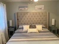 Relaxation Station-Peaceful, quiet, & cozy and just steps from the water’s edge. Hotels near Volcano Falls Miniature Golf