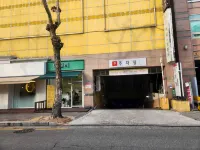 Daejeon Wolpyeong W - 2 ดาว