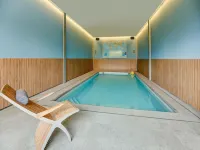 Apartment in Weelde with Swimming Pool Hotels in Ravels