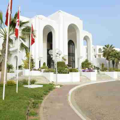 Vincci Helios Beach Hotel Exterior