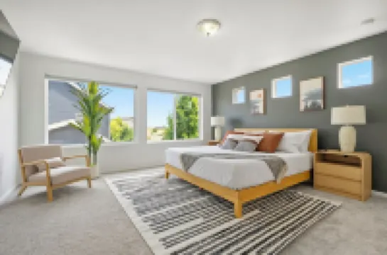 Spacious 4BR Exec Home - Near DIA & Medical Center