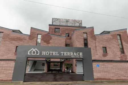 Yesan Deoksan Terrace Motel