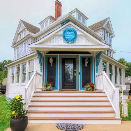 Huddy House