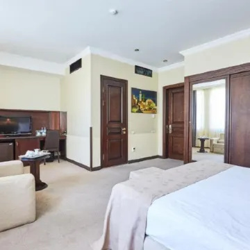 Smith Hotel
