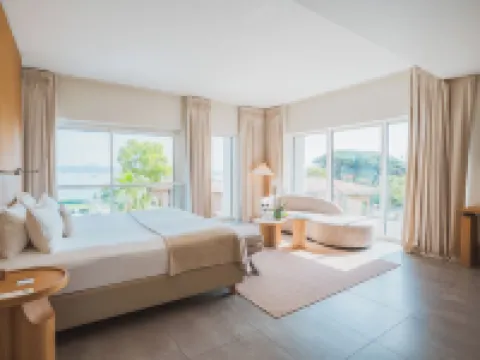 キューブ ホテル サン トロペ サン・トロペのホテル