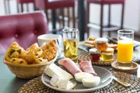 The Originals City, le Relais des Carnutes Brezolles Verneuil Sur Avre - parking