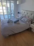 One bedroom Ocean Village Apt - Balkon