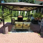 Comfortable, spacious, basement, 1bdrm apartment, sleeps 4