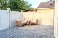 Luxurious & Modern Guest House in Orlando, FL Hotels in Union Park