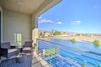 Lakefront Indio Villa Private Pool and on-Site Golf