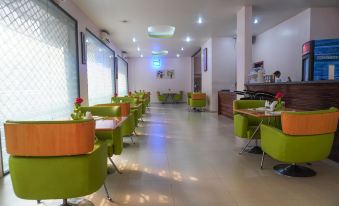 Hotel Fortune - Housity