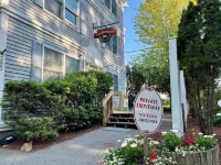 Cozy 1-bedroom Efficiency in Downtown Southwest Harbor [Manset Room] Hotels in Southwest Harbor