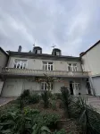 Trippoo Villa & Hostel