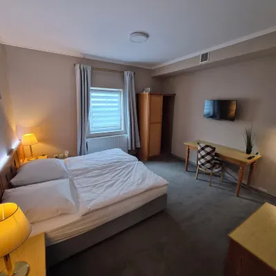 Pension Krohn Hotels near أويندورفار بارك