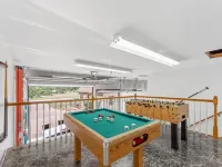 Rec Garage ~ Fire Pit ~ Pool ~ Sauna ~ Views Hotel a Scott