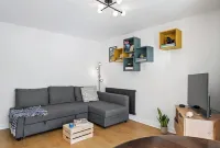 Cornish Travel Pad - Moments off Fistral Beach & Newquay Town (Pet Friendly)