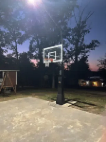 Lake of Egypt Hill Top Retreat - Sleeps 8