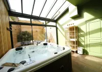 L Arbre d or Appart Hyper Centre SPA Couvert 캉브레 호텔