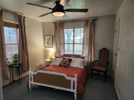 Charming 4-bedroom farmhouse on 15 acres