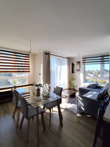 Departamento Amoblado con Vista a Laguna