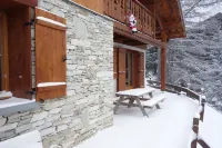 Chalet la buissonnière  Individual Chalet Rental