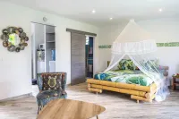 Vai Iti Lodge Hotels in Afaahiti