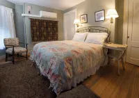 The Monadnock Inn Hotels in Temple