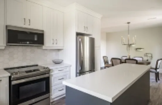 Luxury 2000 sq ft suite in Mini Mansion steps to Locke St. shops & restaurants.