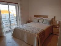 T2 Em Zona Muito Tranquila