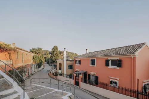 Corfiot Mountain Villa in Benitses – A Peaceful Escape Hotels in Achillii