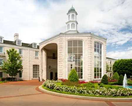 Hilton St. Louis Frontenac Hotels in Frontenac