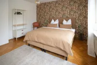 Seahorse, stylish apartment centrally located in Ulm, 3 bedrooms, kitchen, bathroom