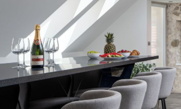 Coco Chanel Boutique Apartment by Goodnite cz