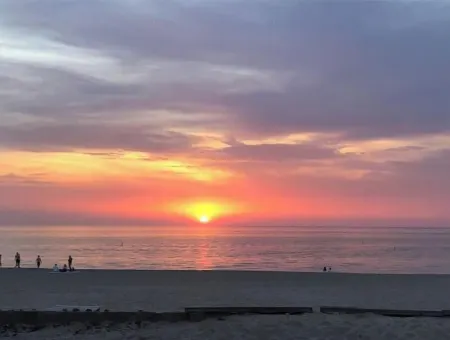 Cozy Grand cabins with AC, WiFi, 8 separate bedrooms & baths perfect for groups!