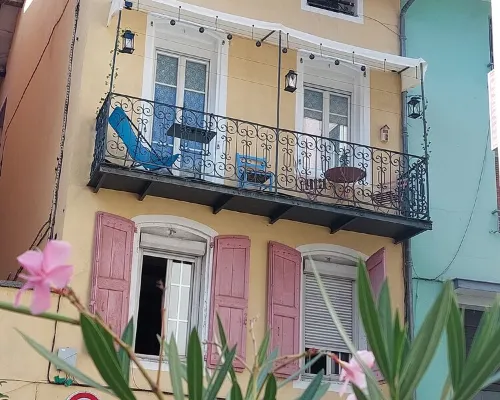 L'Escale historic city center rated 3 stars. 加普酒店