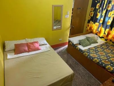 Aranas-Carillo Travellers Inn Hotels near Sacred Heart of Jesus Chapel
