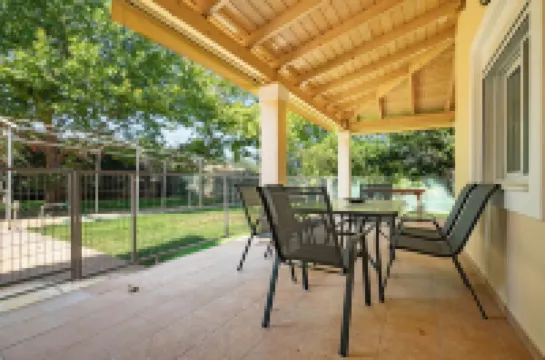 G&A Family Home near the Beach by MΡS