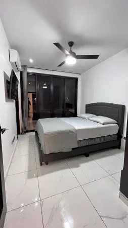 4-bedroom house in delightful San Pedro Sula with private pool, mountain views