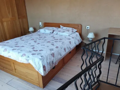 Village house 10 minutes' walk from Lac des Olivettes Hotels in Languedoc-Roussillon